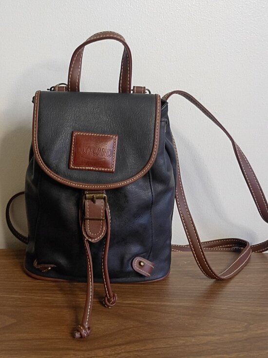 Vintage \'90s RUGGED OUTLAND Mini Backpack Navy w Brown Trim Leather main image 13